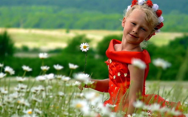 Cute Little Girl, flowers, girl, smill, mood, HD wallpaper
