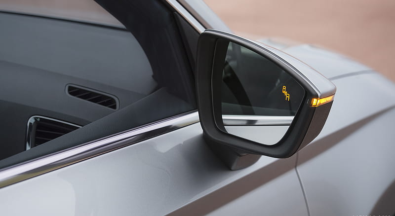 2017 SEAT Ateca - Mirror / Blind Spot Warning System , car, HD wallpaper