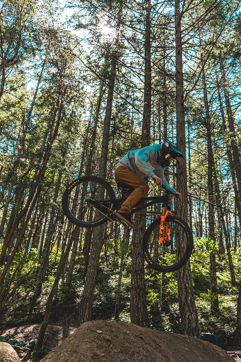 Bike, cyclist, stunt, jump, extreme, HD phone wallpaper | Peakpx