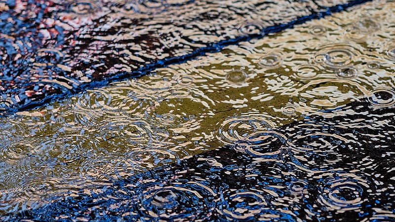 / puddle, raindrops, ripples, waves, water, surface, HD wallpaper