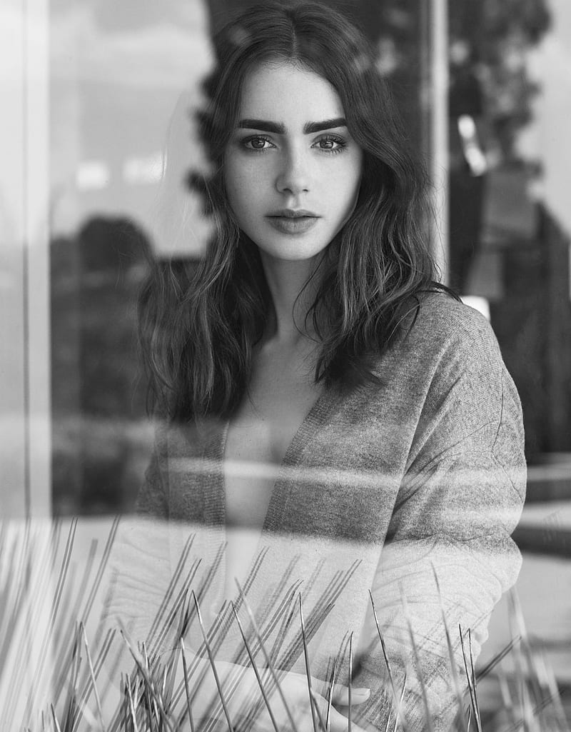 Lilly Collins, HD phone wallpaper