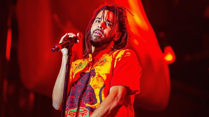 J Cole Is Wearing Red Yellow T-Shirt J Cole, HD wallpaper