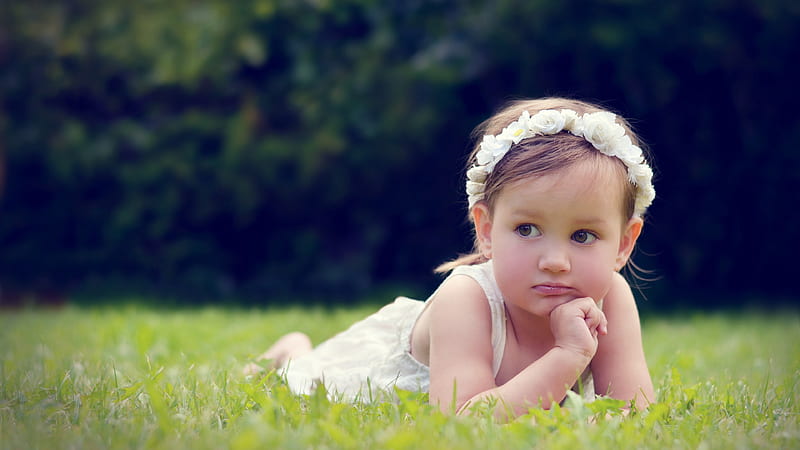 Cute Little Girl Is Lying Down On Grass Wearing White Dress And Headband Cute, HD wallpaper