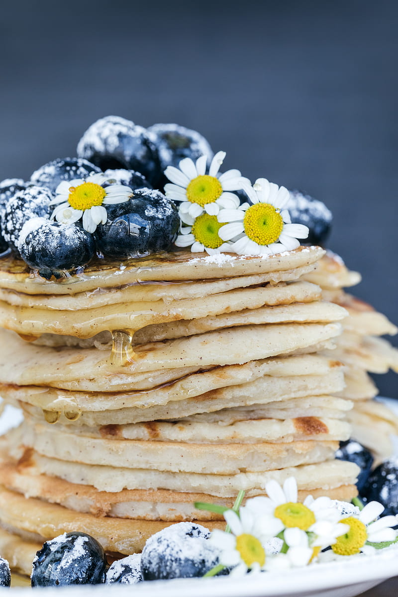 pancakes, blueberries, dessert, honey, chamomile, powdered sugar, HD phone wallpaper