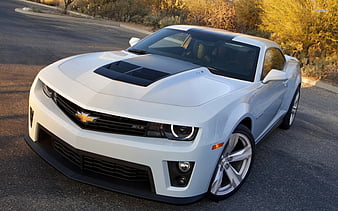 CHEVROLET CAMARO WHITE COLOUR, semi truck, up, sema show, sport truck, HD wallpaper