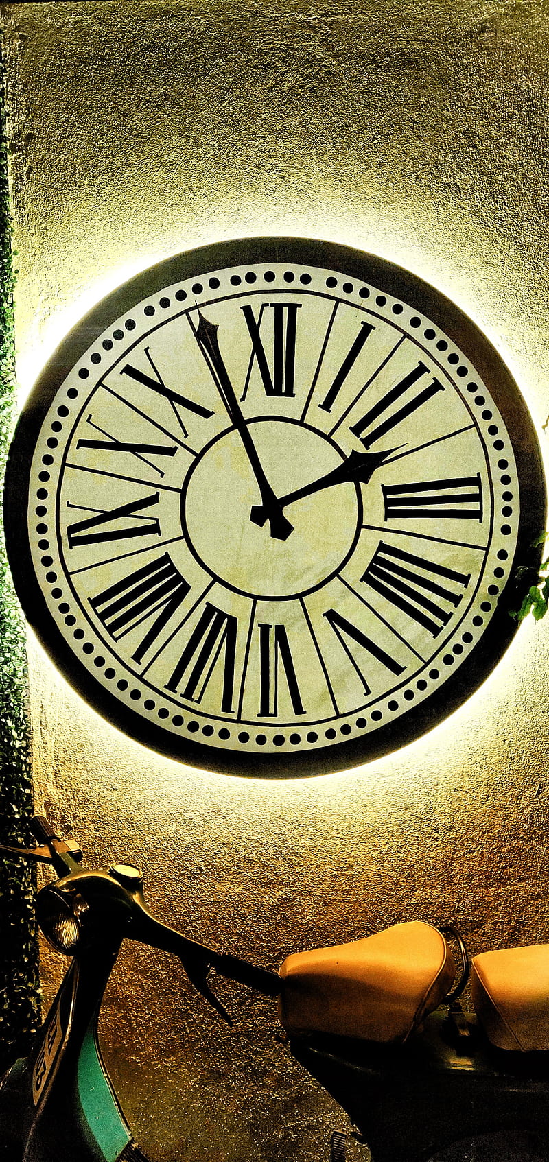 Clock, back, black, future, gold, tag, watch, watchmen, yellow, HD phone  wallpaper | Peakpx