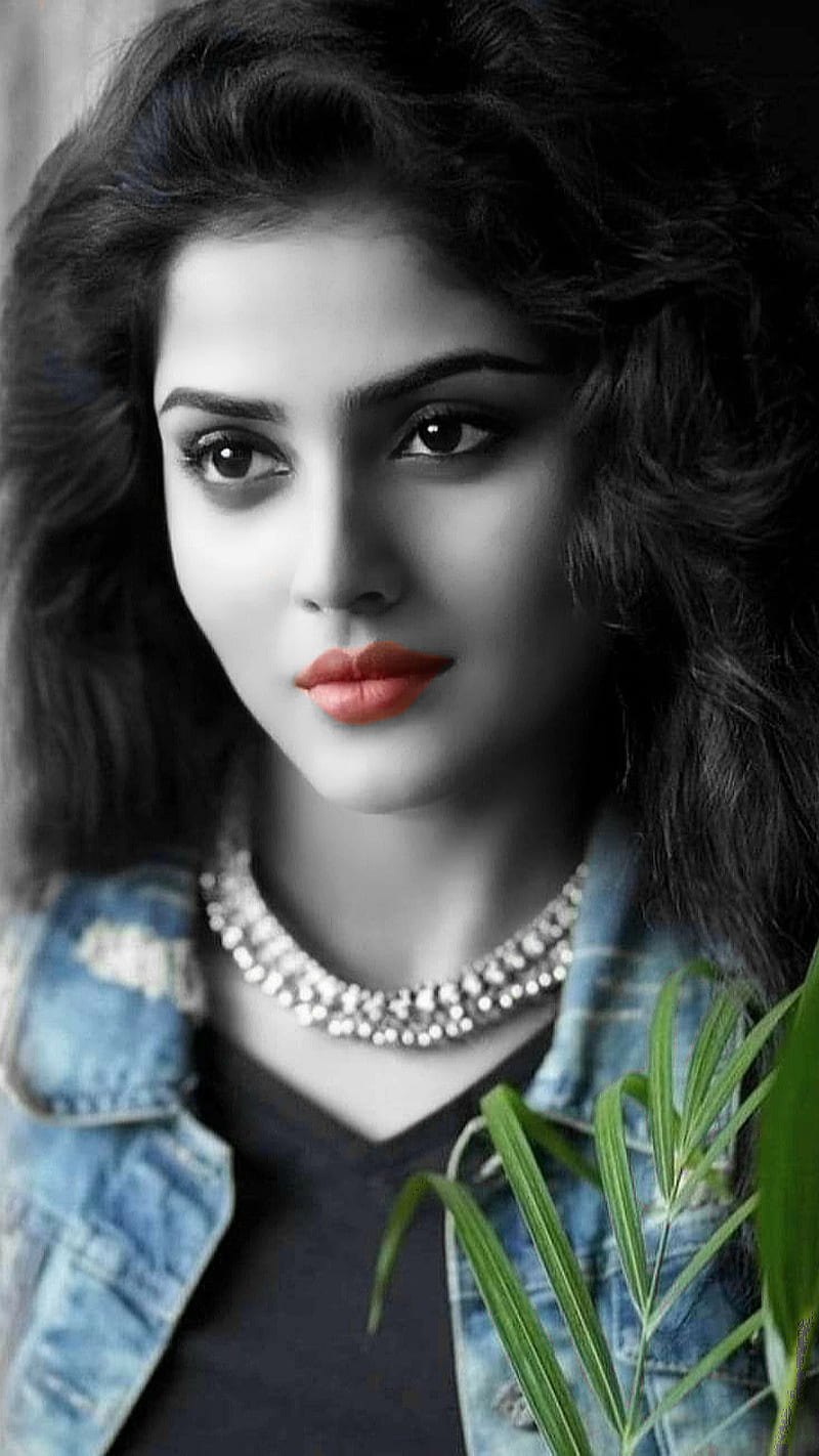 Bollywood, bonito, beauty, black and white, green, indian, jeans, red lips,  sad, HD phone wallpaper | Peakpx