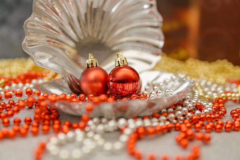 Holiday, Christmas, Bauble, Beads, Christmas Ornaments, Shell, HD wallpaper