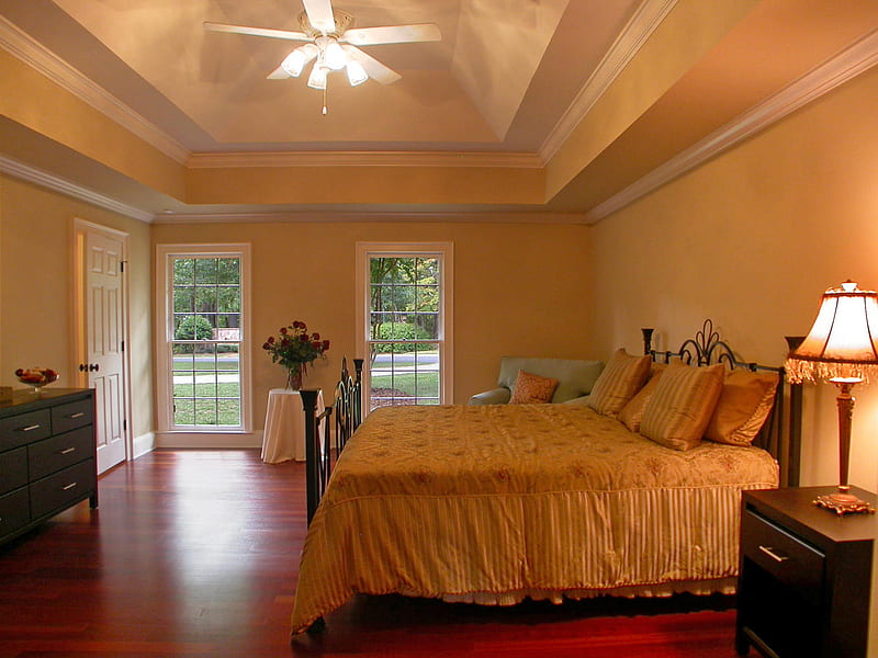 A Romantic Bedroom, table, windows, tray ceiling, lamps, dressers, bed, door, HD wallpaper