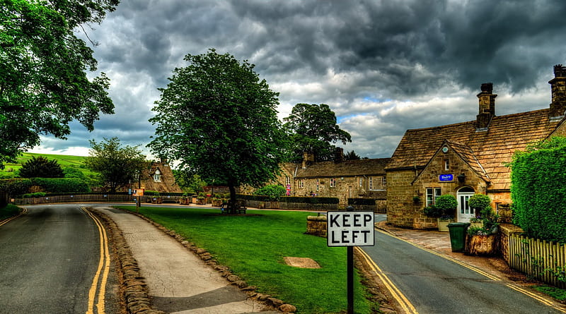 lovely row house in bolton abbey in yorkshire r, grass, houses, r, trees, clouds, street, HD wallpaper