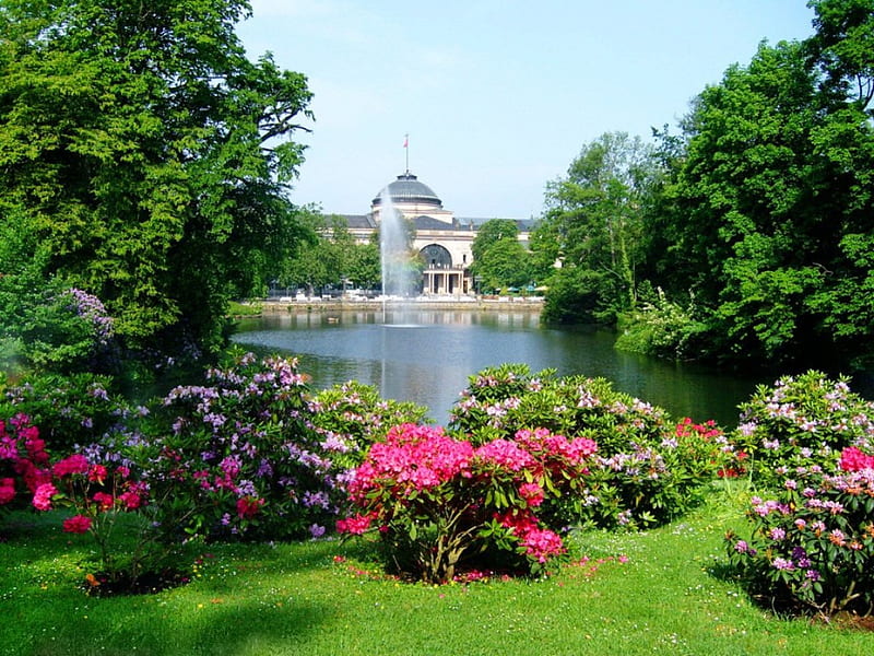 Visbaden-Germany, fountain, lovely, grass, visbaden, greenery, place, bonito, park, trees, bushes, freshness, summer, flowers, garden, Germany, HD wallpaper