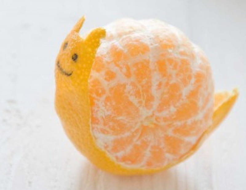 Happy Mandarin orange, fruit, snail, mandarin orange, food, orange, smile, happy, sweet, HD wallpaper
