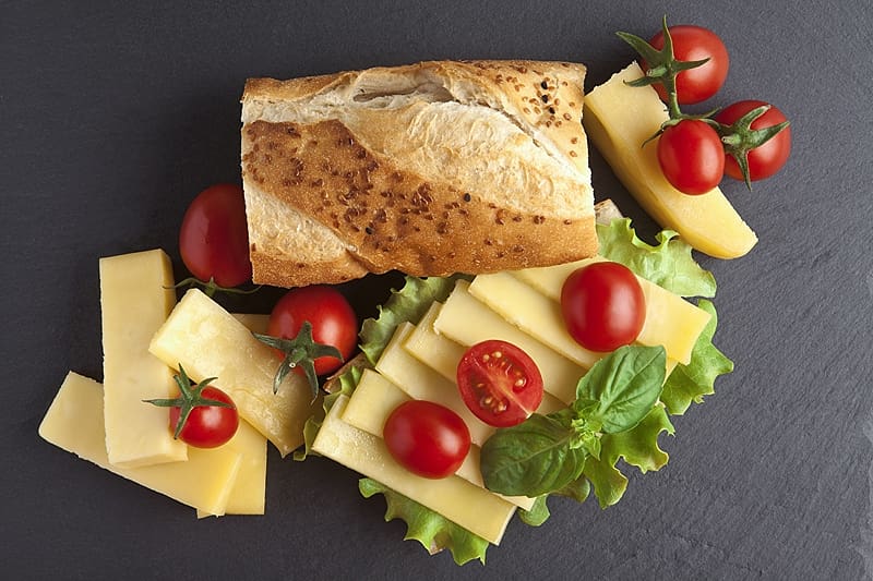 Bread with cheese and tomatoes, Gastronomy, Tomatoes, Cheese, Bread, HD wallpaper