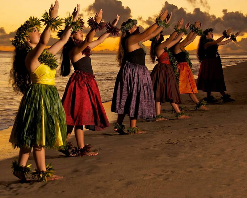 Hawaiian Hula Dancers Hawaii, dancers, polynesia, Hawaii, dusk, sea, hula, beach, waikiki, sand, tribal, party, evening, exotic, lei, ocean, pacific, sun set, paradise, honolulu, luau, dance, island, tropical, HD wallpaper