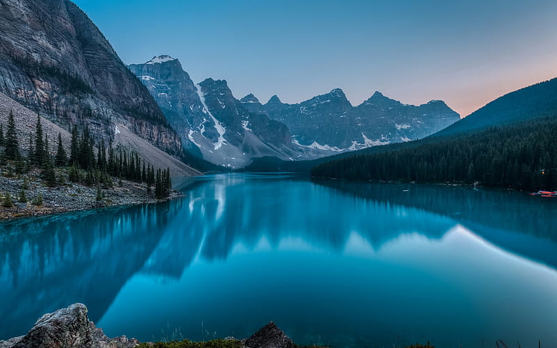 Moraine Lake, twilight, Banff, forest, mountains, North America, dusk, Banff National Park, Canada, Alberta, HD wallpaper