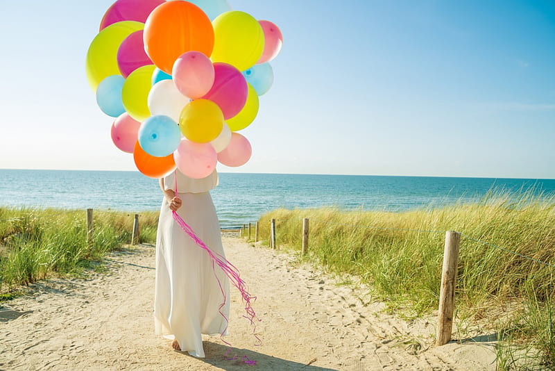 Good Morning Sunshine, grass, ocean, sky, women, sea, beach, sand, pathway, balloons, beauty, HD wallpaper