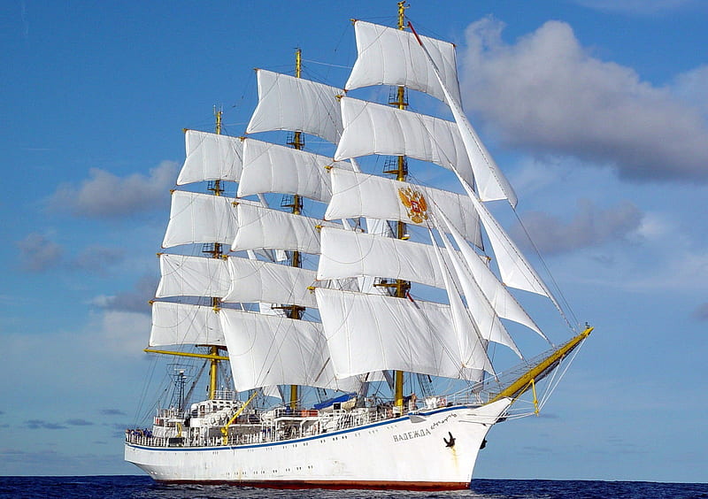Glimmering White, ocean, mast, bonito, lake, sail, boat, antique, ship, classic, white, wood, HD wallpaper