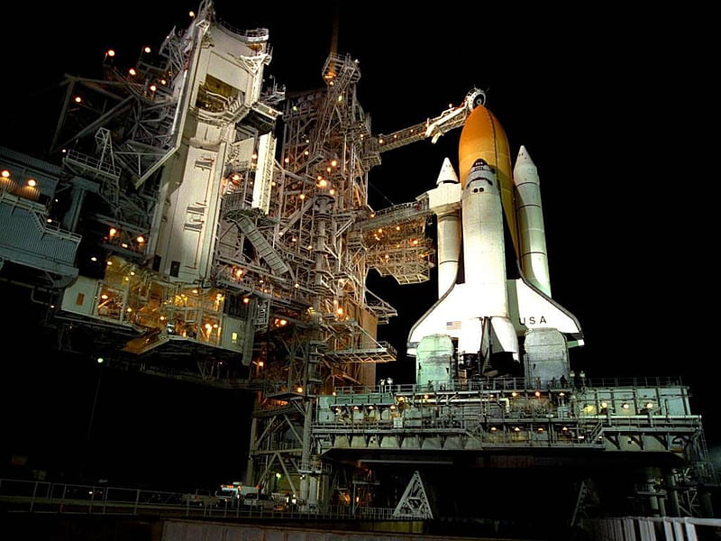 Night on the Launch Pad, space shuttle, HD wallpaper