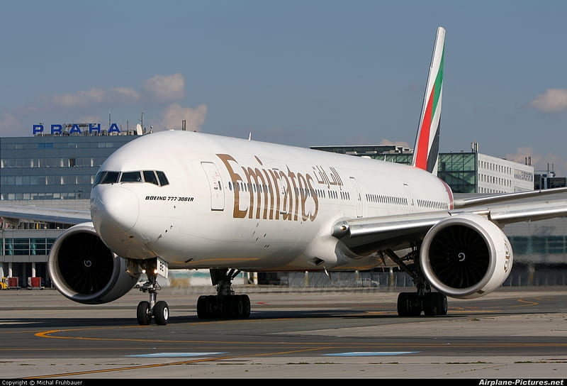 emirates boeing 777, emirates, boeing 777, 777, boeing, HD wallpaper