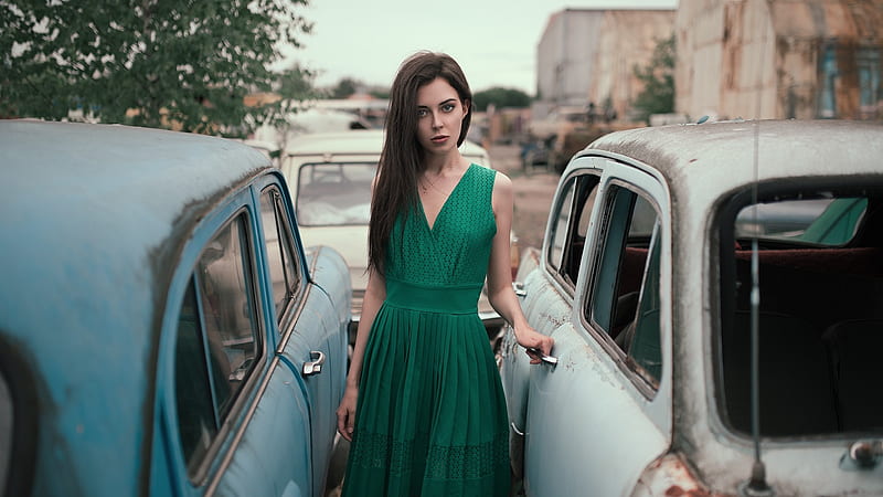 Women With Cars In Green Dress, girls, model, HD wallpaper
