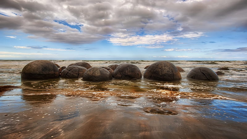 moraki boulders, beach, clouds, foam, boulders, HD wallpaper