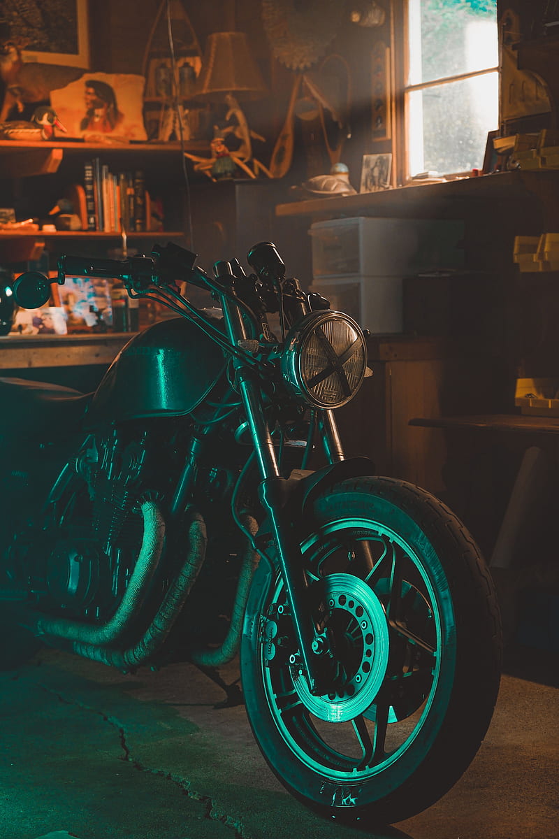 motorcycle, bike, side view, garage, HD phone wallpaper