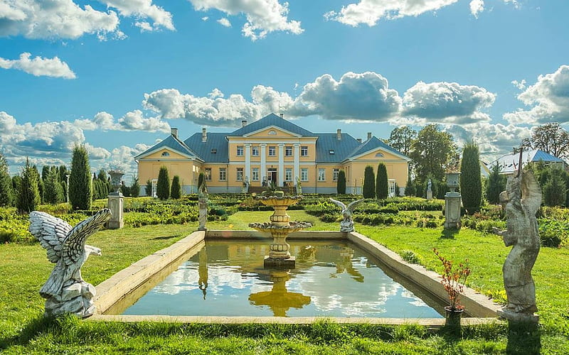 Bruknas Manor in Latvia, pool, manor, sculptures, fountain, garden, Latvia, clouds, HD wallpaper