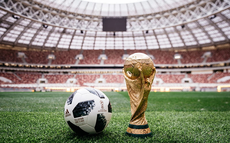 2018 FIFA World Cup, gold cup official football ball, Russia 2018, football field, Luzhniki Stadium, football, cup and ball, Soccer World Cup 2018, Moscow, Russia, HD wallpaper