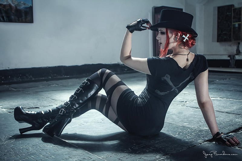 Stunning CyberGoth, babe, model, gothic, boots, pose, dark, cybergoth, hat, HD wallpaper