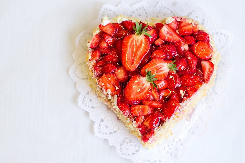 Strawberry Cake, strawberries, food, dessert, heart, HD wallpaper | Peakpx