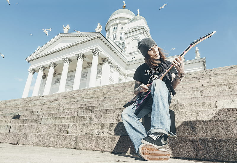 Alexi Laiho., helsinki, stairs, guitar, 2015, HD wallpaper