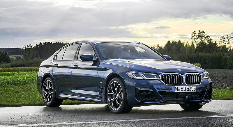  2021 BMW 5 Series 540i xDrive M Sport Package - Frontal de tres cuartos, automóvil, Fondo de pantalla HD |  Picopx