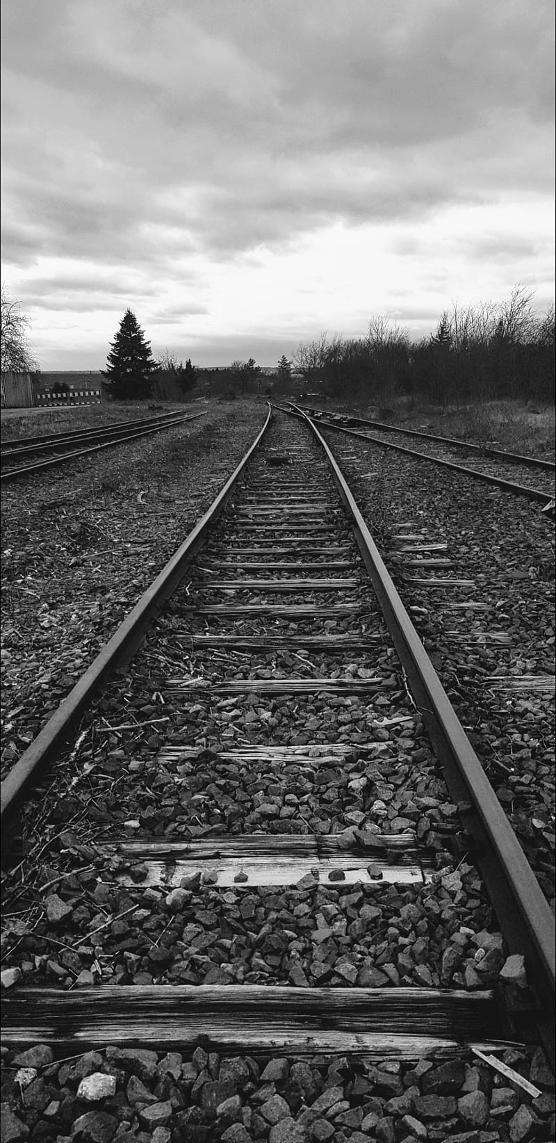 sad tumblr pictures black and white