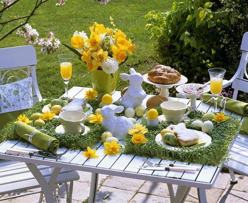 Easter, table, flowers, yellow, beauty, garden, breakfast, cups, HD wallpaper