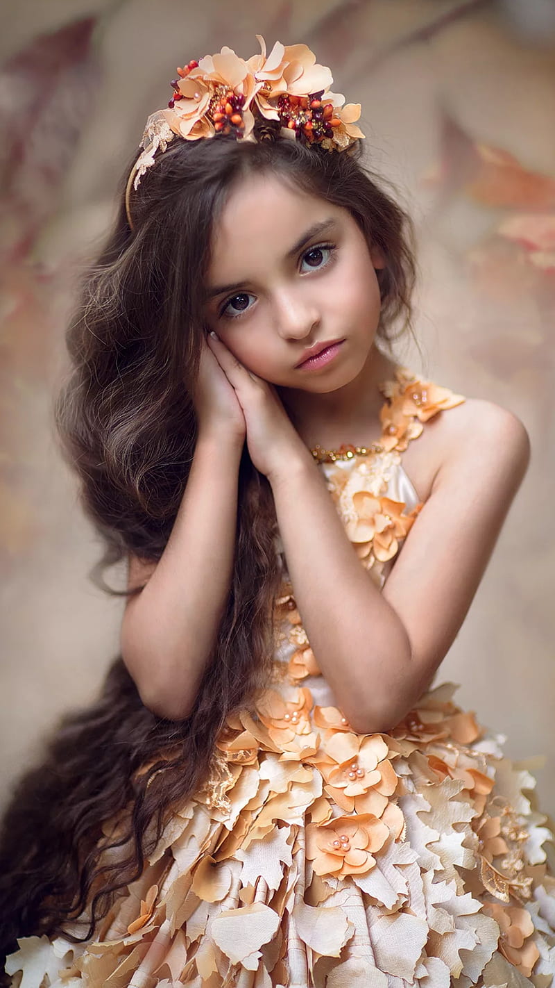 Pretty girl, autumn, brown hair, cute, fall, fashion little girl, nature, HD phone wallpaper