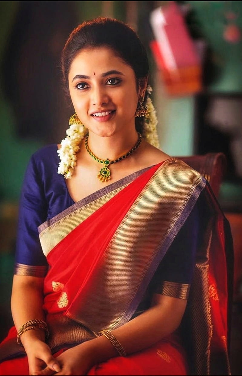 Priyanka mohan, actress, doctor, gangleader, kollywood, nani, sivakarthikeyan, telugu, tollywood tamil, HD phone wallpaper