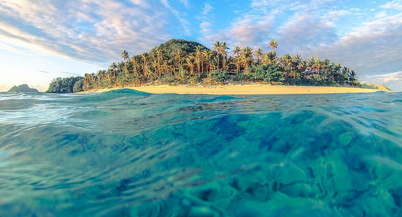 Fiji Polynesian Island - blue lagoon and beach, polynesia, sea, atoll, palm trees, beach, lagoon, sand, polynesian, blue, exotic, islands, ocean, pacific, south, water, paradise, island, tropical, fiji, HD wallpaper