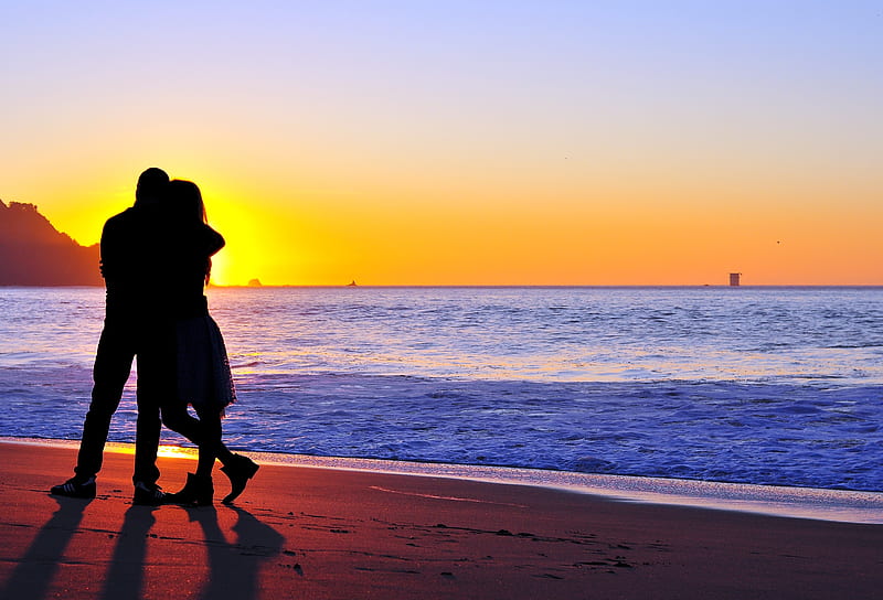 Couple at sunset, Hugs, beach, Love, Silhouette, HD wallpaper