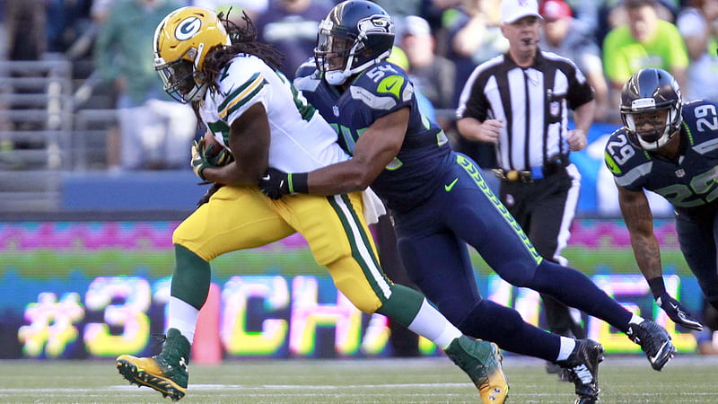 Seattle Seahawks Is Defencing Ball From Another Player Seattle Seahawks, HD wallpaper