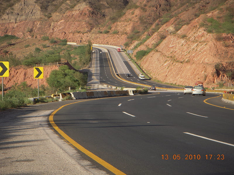 Motorway through Salt Range Pakistan, salt range, motorway, punjab, pakistan, HD wallpaper