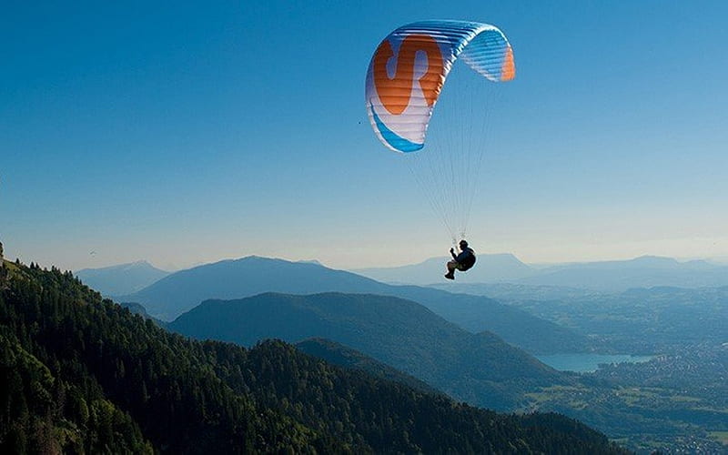 Paragliding over Mountains, sky, mountains, paraglider, flight, HD wallpaper