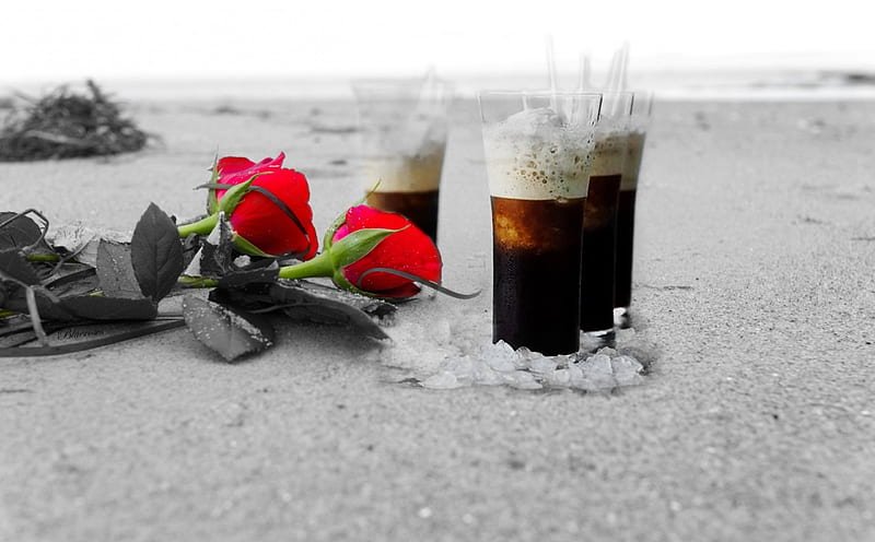*Coffee at the beach*, red, good morning, cafe, roses, cold, beach, sand, coffee, summer, coffee time, ice, the, at, seaside, HD wallpaper