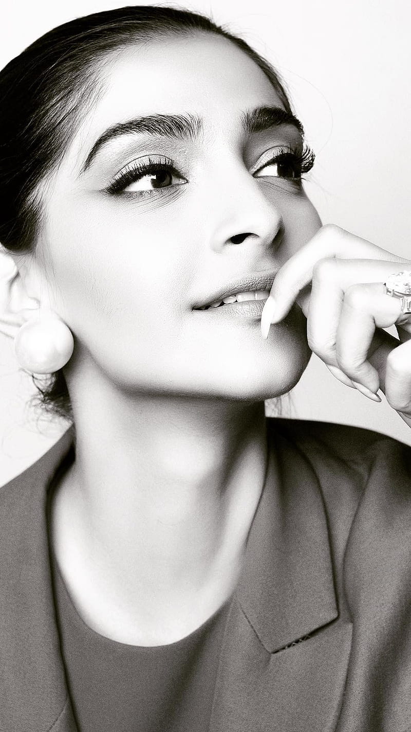 Sonam Kapoor , bollywood actress, model, HD phone wallpaper
