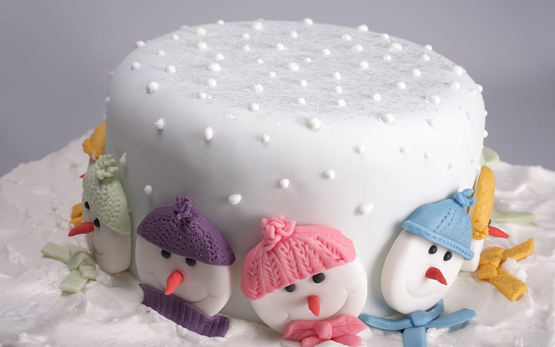 Pastel blanco, año nuevo, invierno, dulces, muñecos de nieve, crema, pastel  de invierno, Fondo de pantalla HD | Peakpx