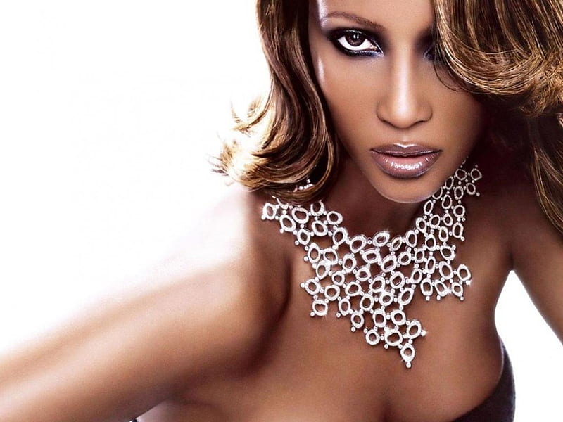 Iman, model, necklace, african, black, woman, girl, actress, beauty, white, HD wallpaper