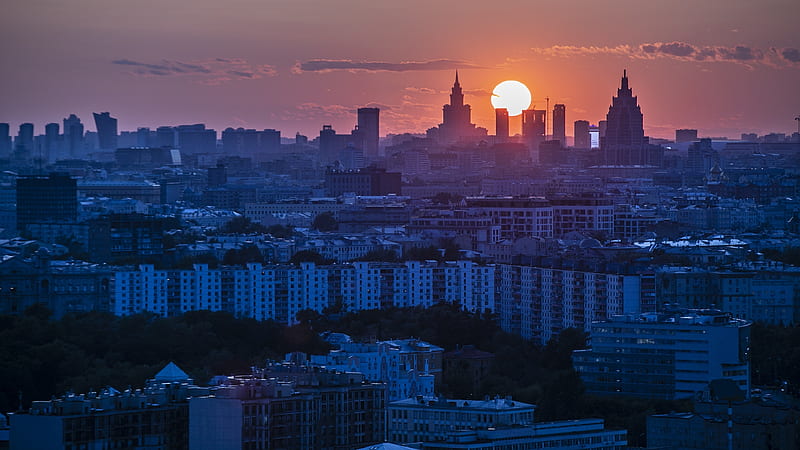 Moscow Russia, city, urban, buildings, sunset, clouds, sky, skyscrapers, houses, HD wallpaper
