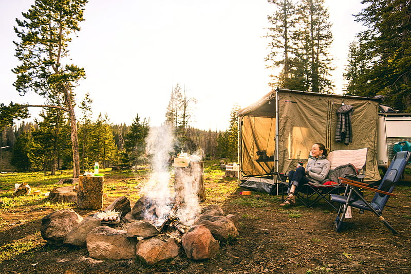 woman sitting on chair near tent, HD wallpaper woman sitting on chair near tent, HD wallpaper
