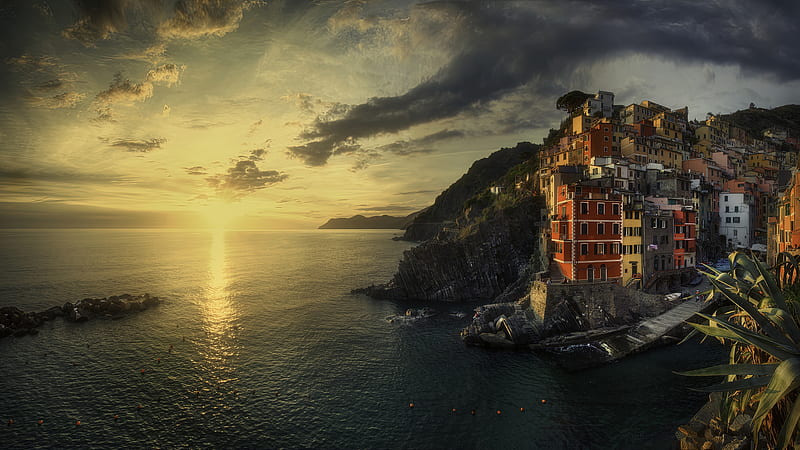 Cinque Terre Sunset Reflection On Water Travel, HD wallpaper