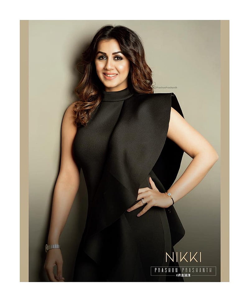 Nikki Galrani, dress, hair, HD phone wallpaper