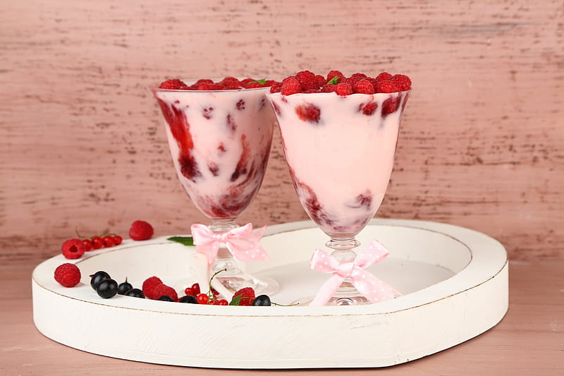 Milk shake passion, berries, red moment, red fruits, ice cream cups, cups, dessert, sweet, HD wallpaper